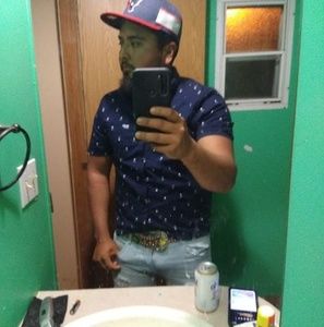 Meet your Posher, Tomas